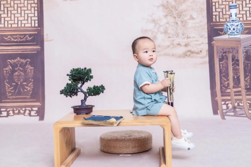 沙洋月子里宝宝长几斤正常